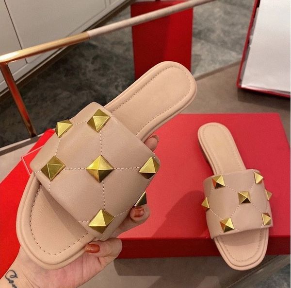 

slippers v-rivet square head sandals for women to wear in 2021 spring and summer zly su3m, Black