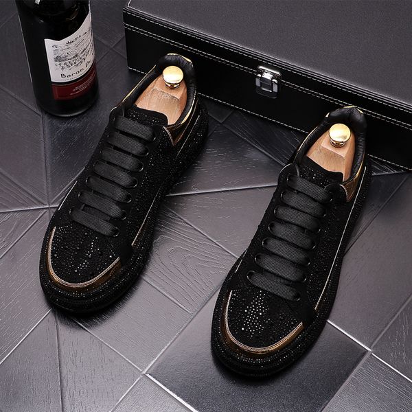 Moda Tasarımcısı Lace Up Siyah Düğün Platformu Parti Erkekler Ayakkabı Bahar Sonbahar Deri Kırmızı Düz ​​Rahat Sneakers Yuvarlak Ayak Lüks Açık Loafer'lar X231