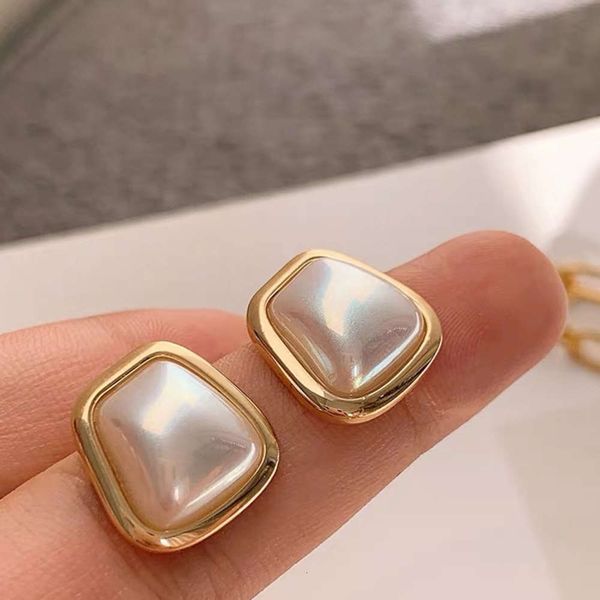

pearl earrings female simple temperament small earrings