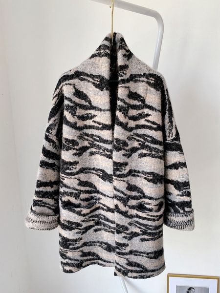 

wool spring and autumn style v-neck long sleeve fashion all-match pocket zebra print woolen coat lorz, Black