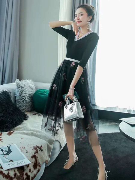 

skirts korean fashion skirt suits summer women v-neck knitted pullovers+pink embroidery mid-calf length big swing mesh skirts, Black