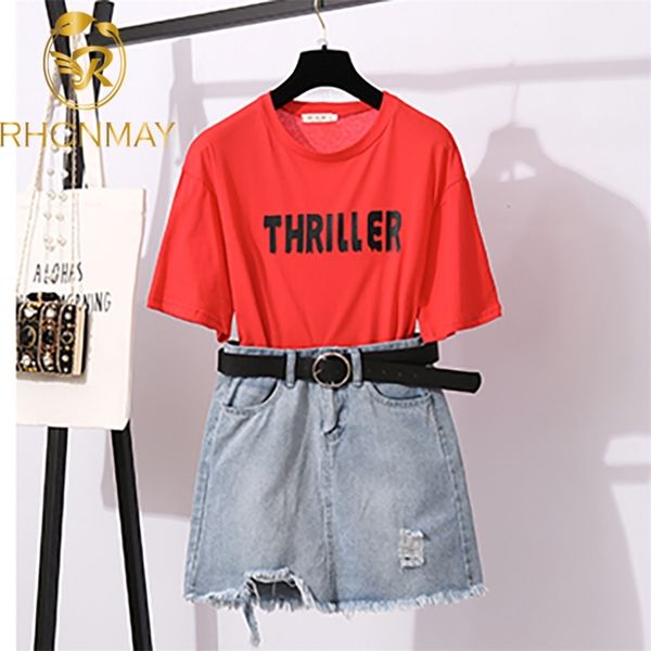 Summer 2 Piece Set Fashion Women's Red Letters Print Girl T-shirt lunga allentata + Jeans Gonna aderente con foro nappa 210506