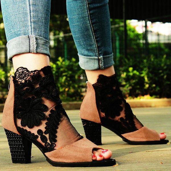 

women sandals square high heel summer shoes woman flower lace hollow peep toe gladiator plus size 35-43, Black