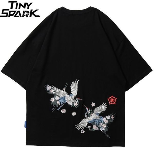Hip Hop T Camiseta Homens Harajuku Bordado Crane T-shirt Streetwear Estilo Japonês Roupas De Algodão Tshirt Preto Tops Tees Novo 210324