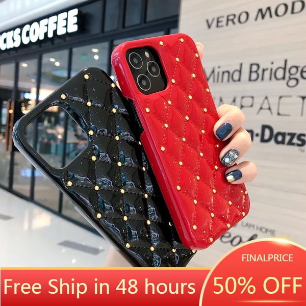 

red & black rivets luxury cover iphone 11 12 pro max x xs max xr 7 8 plus case lambskin patent leather phone fashion cases