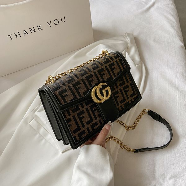 

2021 70% off factory store this year's popular female new summer chain messenger net red foreign style one shoulder small square bag