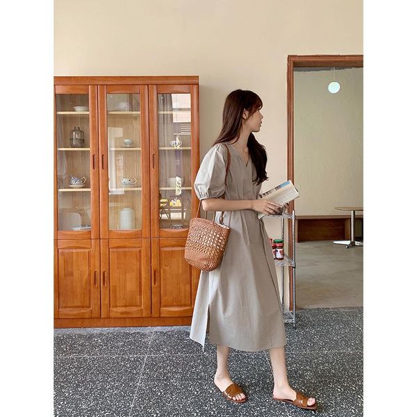 

two piece dress [shishi] 2021 summer style bubble short sleeve women's korean slim waist v-neck mid long skirt, White
