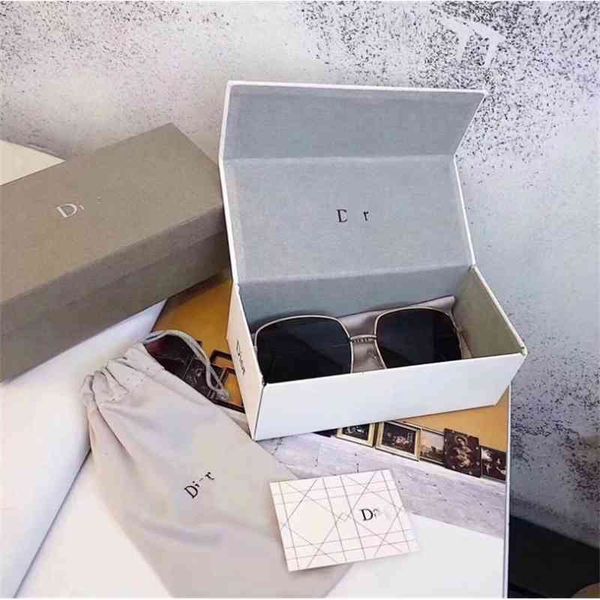 

70% off online store 2021 new family sunglasses net red same metal frame classic square ins women's protection, White;black