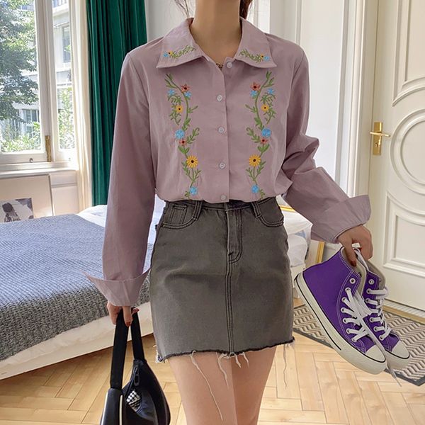 

2 colors autumn korean style long sleeve blouse women 2021 vintage floral embroidery shirts loose outwear coats (f4061), White