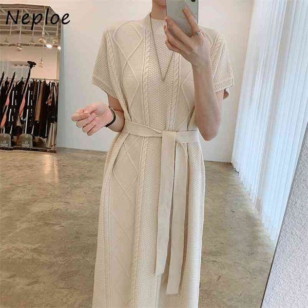 Simples Long Bottom Sweater Vestido Mulheres O-pescoço de Manga Curta Loose Puxa Femme Vestidos Lingge Twist Pattern Branco Robe 210422