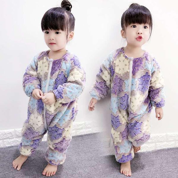 

baby one- piece pajama thick flannel children 's cartoon anti- kick quilt autumn and winter leisure sleeping bag pajamas, Blue;red