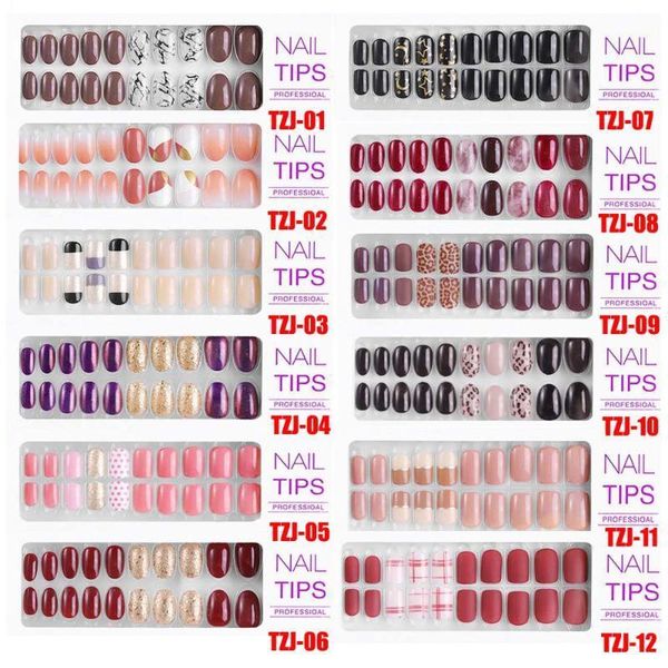 

30pcs short round head false nails full cover artificial acrylic nail tips wearable winter cute design fake nails1, Red;gold