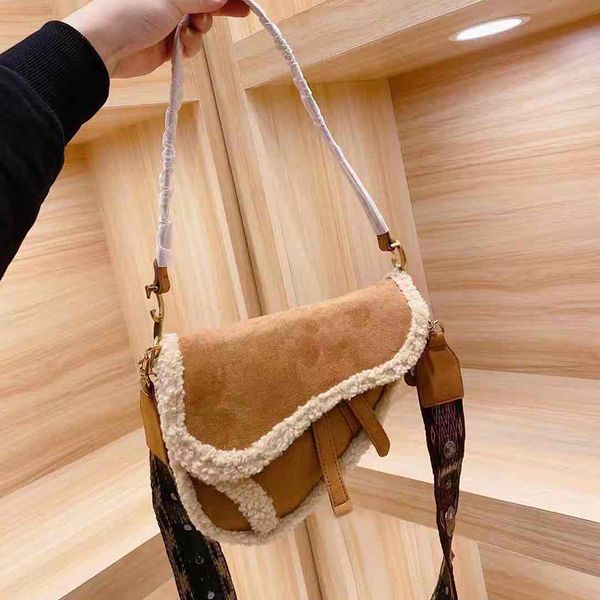 

luxury designer bags shoulder canvas embroidery beige camel plush handbag crossbody purse classic style ladies tote bag, Red;black