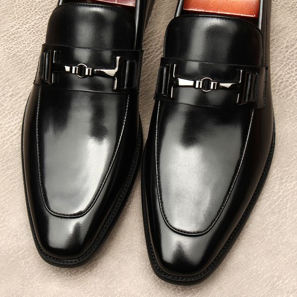 

slip on men genuine leather dress shoes 2023 business wedding shoe round head formal italian fashion black oxford shoe lofers