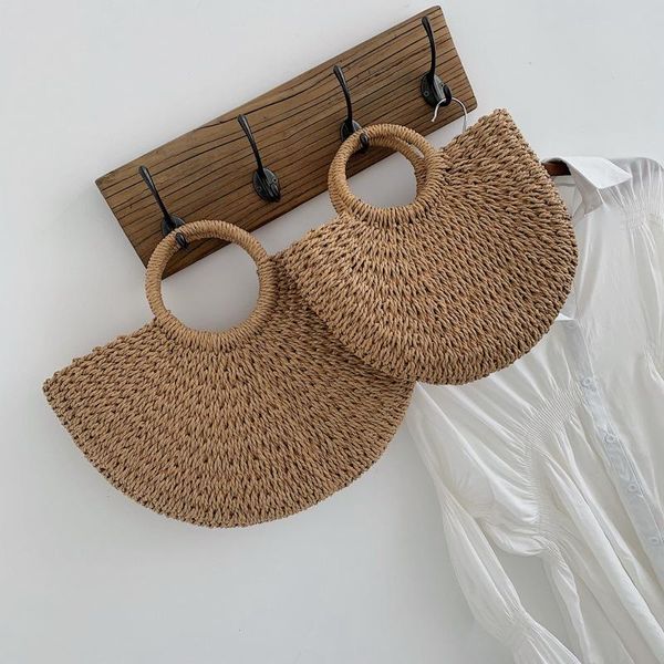 

evening bags 2021 round bucket hand-woven bag half moon shape simple fashion portable straw summer beach wholesale