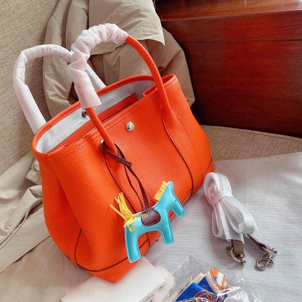 

2020 new shoulder bag leather fashion casual bucket bag women straw handbag crossbody bag 6783