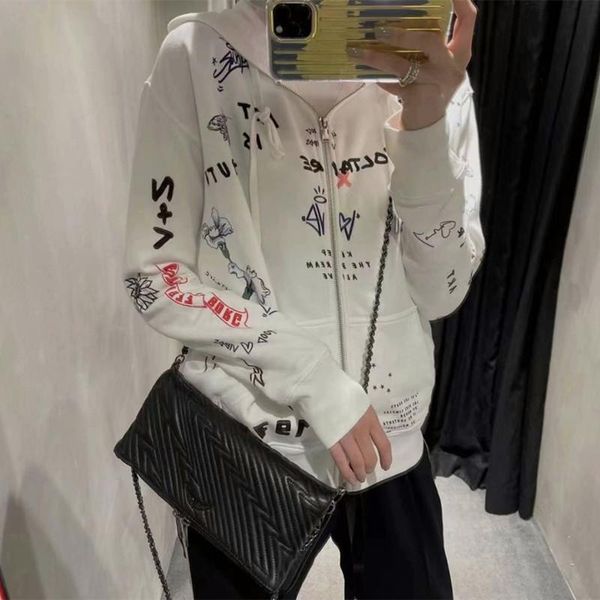 

cosmetic bags & cases 2021 women's black messenger real leather chain wing embellished shoulder bag handbag