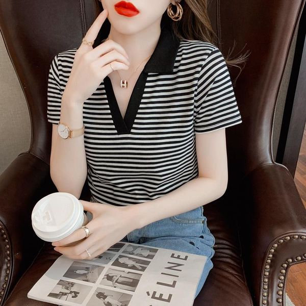 

women's blouses & shirts 2021summer short-sleeved t-shirt women 's fashionable korean -style slim -fit casual shirt top, White