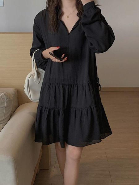 

casual dresses french style v-neck bandage black long sleeve dress women autumn 2021 korean pleated draw string shirt mini short, Black;gray