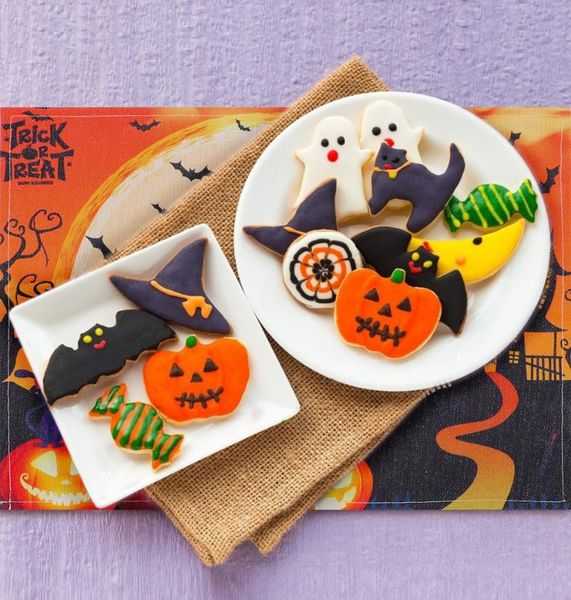 

mats & pads 4 pcs halloween palcemat,bats witch castle place vintage dinner table