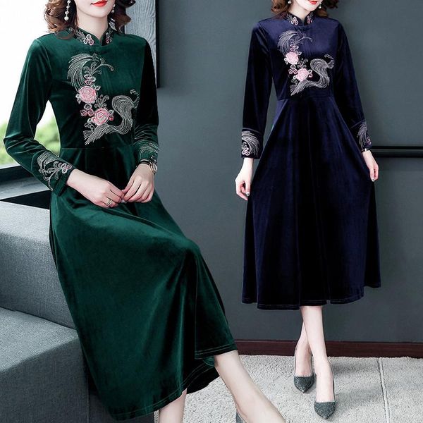 

casual dresses 2021 autumn chinese improved cheongsam retro ethnic embroidery women elegant winter velvet dress, Black;gray