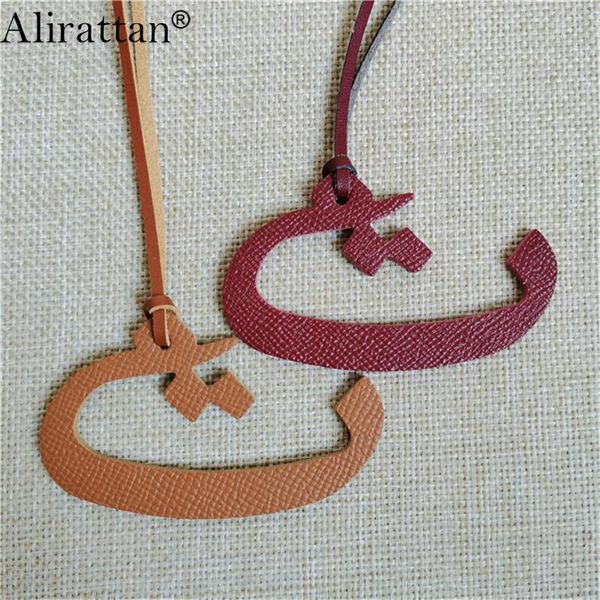 

bag parts & accessories alirattan 2021 genuine leather arabic letters c character charm customized women trendy pendant ornament ins, Black