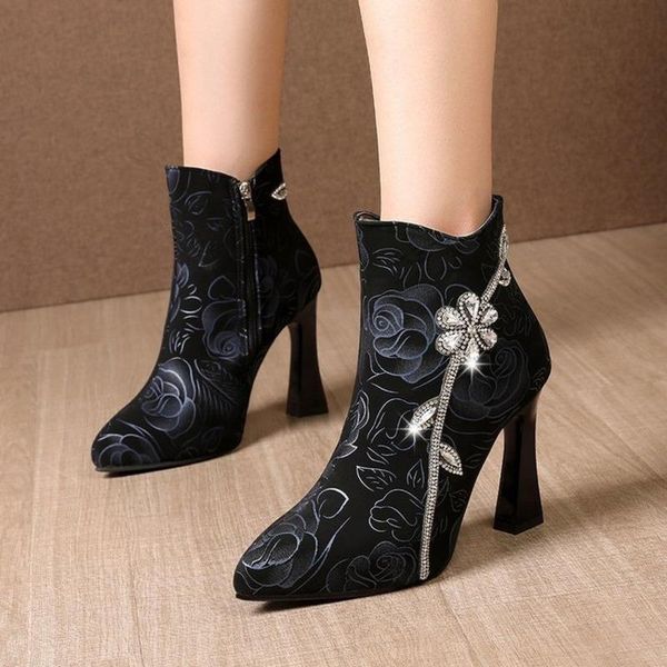 

boots 2021 autumn and winter korean version of the rhinestone high-heeled short stiletto low side zipper ethnic style, Black