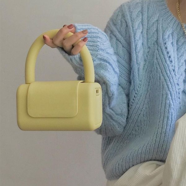

doudou xiaozhong design 2021 summer gu liangjia pottery bag net red women's handbag single shoulder messenger evening bags