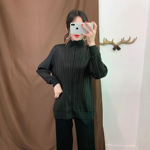 

women's jackets autumn pleated trench fashion japan style solid zipper black short coat turn-down collar full sleeve plus size women co, Black;brown