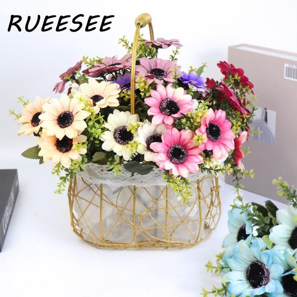 

decorative flowers & wreaths pastoral fresh artificial retro sun small daisy silk home deskdecoration ornaments plant bouquet