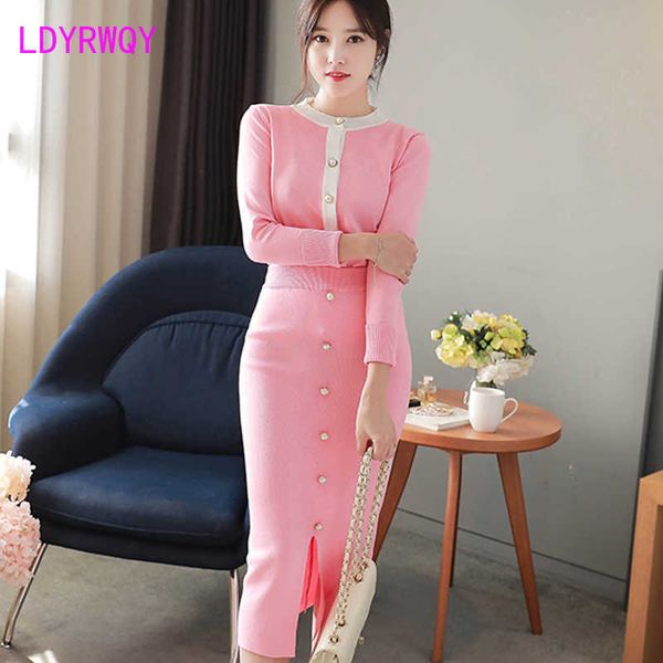 

korean autumn and winter clothing long-sleeved round-neck knitted shirt + hip skirt package o-neck office lady 210603, White