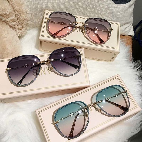 

sunglasses 2021 diamond female imitation rhinestones gradient color uv400 women, White;black