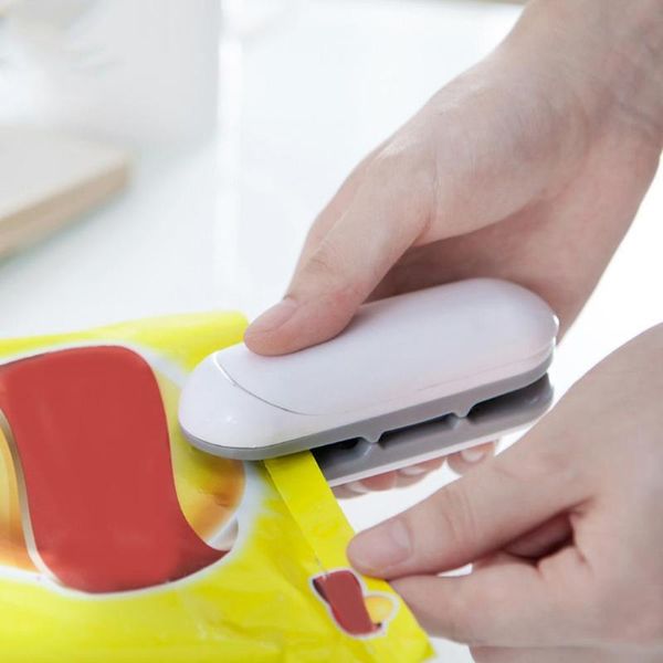 

bag clips portable household sealing machine kitchen hand pressure vacuum necessary packaging supplies