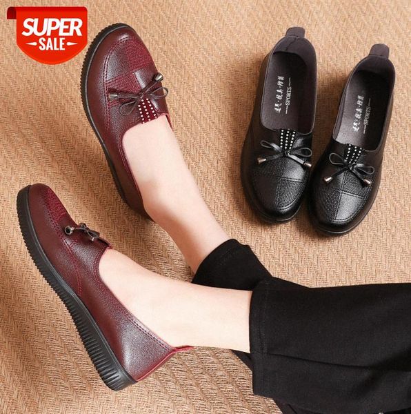 

old beijing cloth shoes, women's soft-soled comfortable mother, middle-aged and grandma's slip-on shoes #rj3r