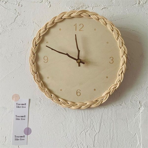 

wall clocks european style rattan clock round digital wood mute silent homestay hanging ornament figurines bedroom home decor