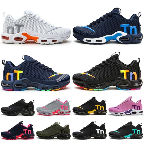 

2022 mercurial plus tn running shoes triple black white blue breathable mesh sports fashion mens tns womens trainers outdoor sneakers