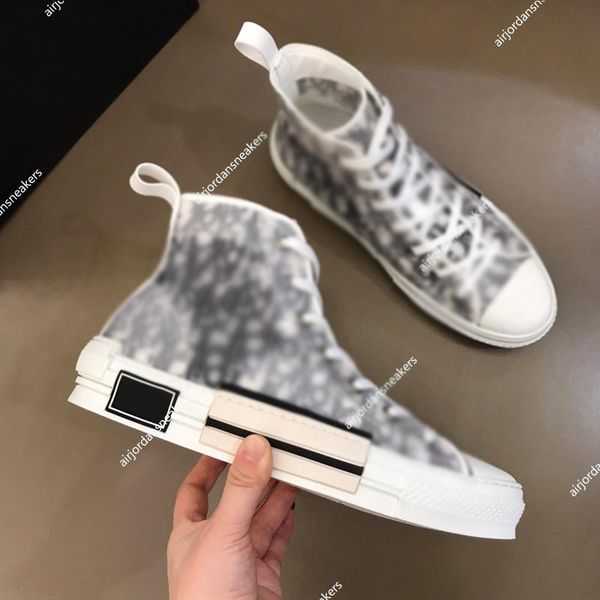 

high-quality high-couple casual shoes celebrity same paragraph low-classic canvas shoe men and women running sneakers size 35-45, Red;white