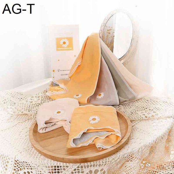 

hehu seamless net red daisy graphene lace underwear women's pure cotton antibacterial moisture conductive box, Black;pink