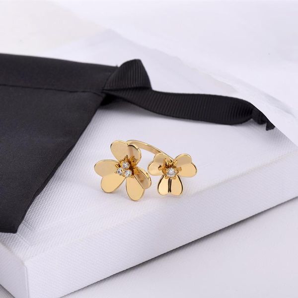 

cluster rings 2021 classic floral high-sense natural zircon open ring women luxury fashion jewelry, Golden;silver