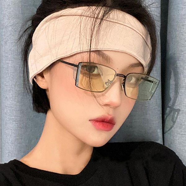 

sunglasses elbru small rectangle metal square trend punk eyewear vintage shades glasses fashion street pography, White;black