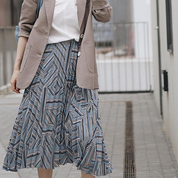 

skirts women skirt 2021 fog blue fresh geometric print organ pleated midi, Black