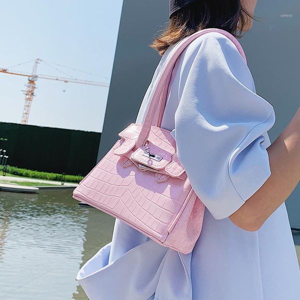 

evening bags crocodile pattern summer wild atmosphere underarm bag 2021 fashion high-end women's designer shoulder messenger1