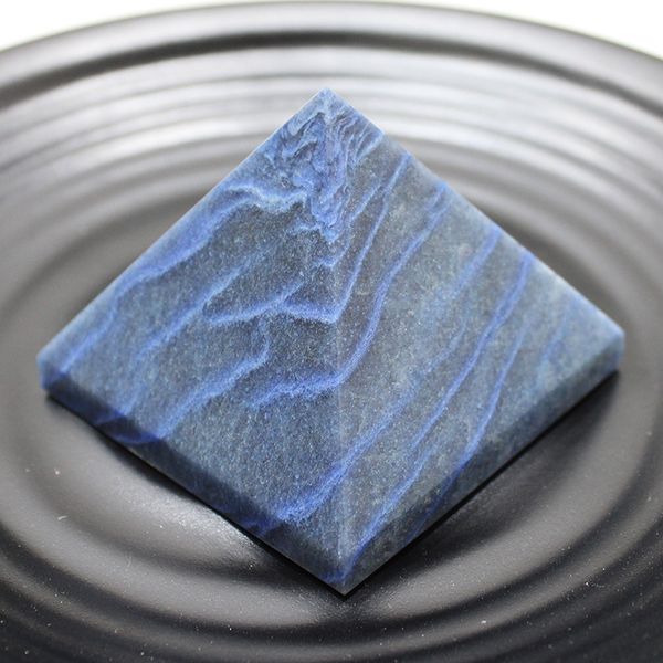 Natural azul Dongling Jade Pedra Crua Pirâmide Ornamento Cura Energia Cristal Mina Home Feng Shui Triângulo