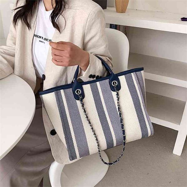 

versatile one shoulder schoolbag for college students