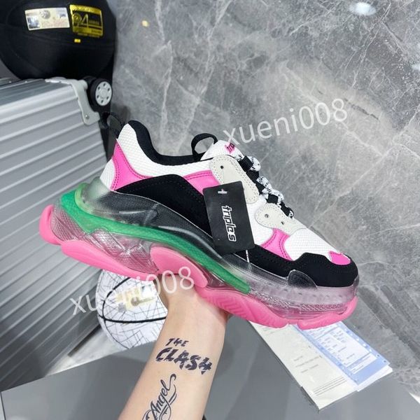 

2022 classic designer sneakers luxury men women sneaker sport shoes hand-polished and used oldultrapace series sports yx211010, Red;white