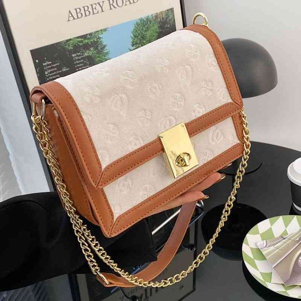 

2022 factory wholesale chain women's fashion autumn and winter texture versatile minority single shoulder messenger bag frosted foreign