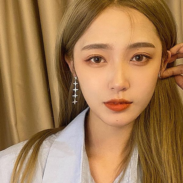 

hoop & huggie korean-style high-grade full rhinestone zircon asymmetric stars earrings women's long online red face slimming eardrop ea, Golden;silver