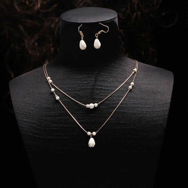 

jewelry set creative multi-layer brown pattern loose pendant necklace set, Red;blue