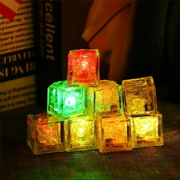 Новизное освещение RGB светодиодные мигающие ледяные кубические светильники вода погружение в жидкие датчики ночной свет для клубной свадьбы