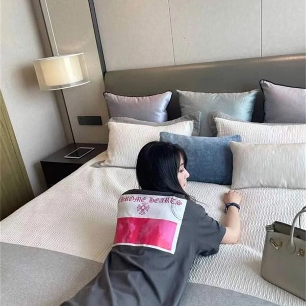 

ch2021ss autumn and winter new product back color horseshoe round neck short sleeve pullover men's women's t-shirt, White;black